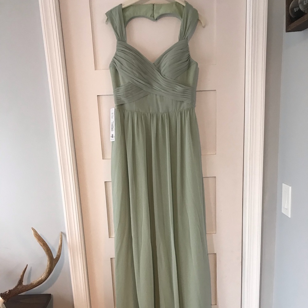NWT Azazie Dusty Sage dress. Measurements in photo, no alterations made to it.